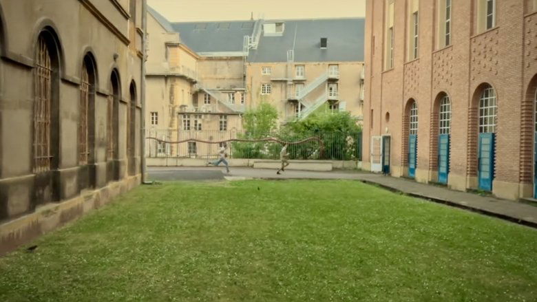 кадр из фильма Le Bal Des Terminales