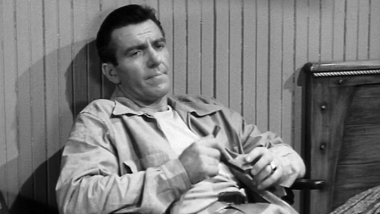 кадр из фильма Pier 23