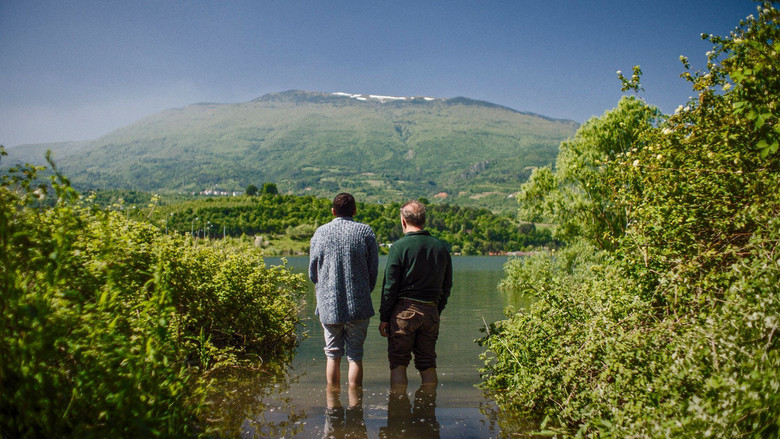 кадр из фильма Bir Arada Yalnız