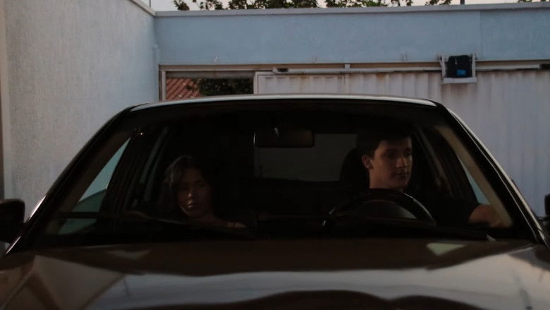 кадр из фильма Izi