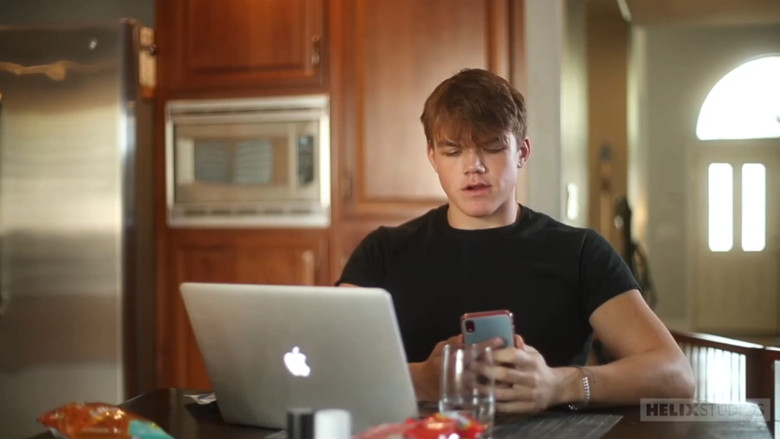 кадр из фильма Make Out Boys