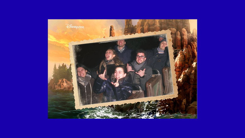 кадр из фильма Vlog a Disneyland con gli Amici