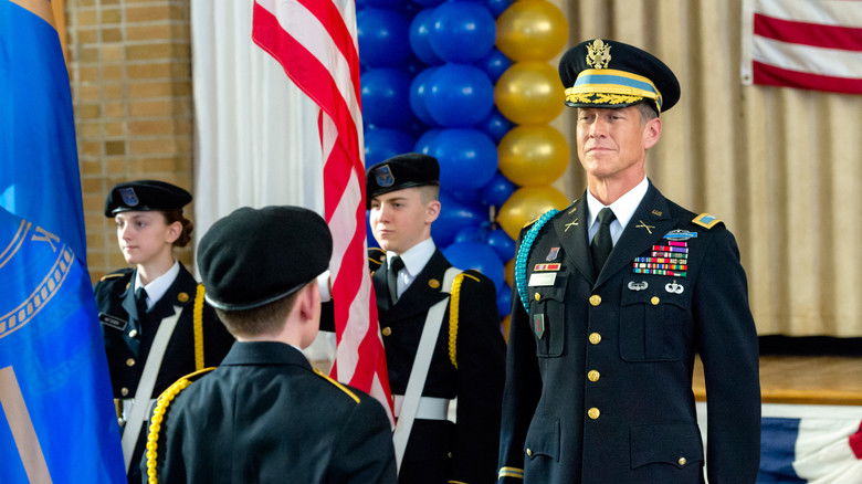 кадр из фильма For Love and Honor