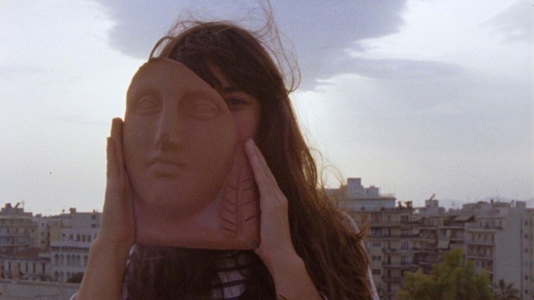 кадр из фильма Αυτό που ζητάμε από ένα άγαλμα είναι να μην κινείται