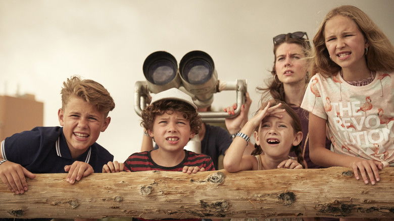 кадр из фильма Far til fire i solen