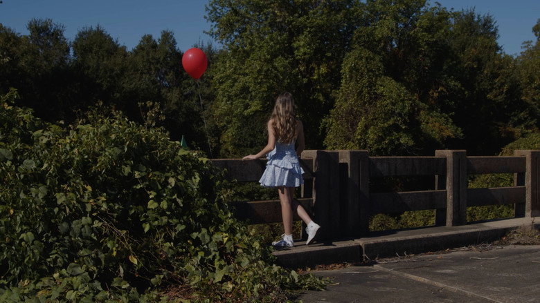 кадр из фильма Somewhere Small