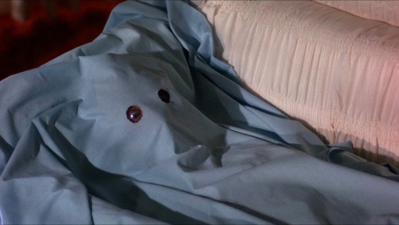 кадр из фильма Долина ультрамегер