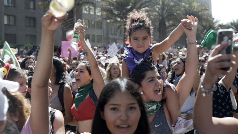 кадр из фильма Rise Up