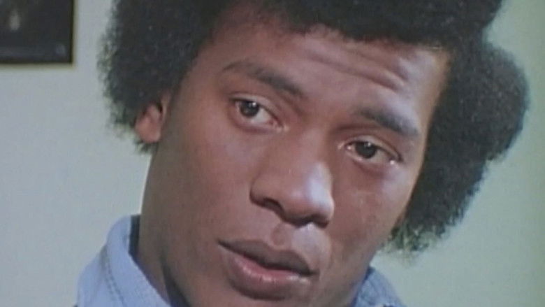 кадр из фильма Dead, White and Blue