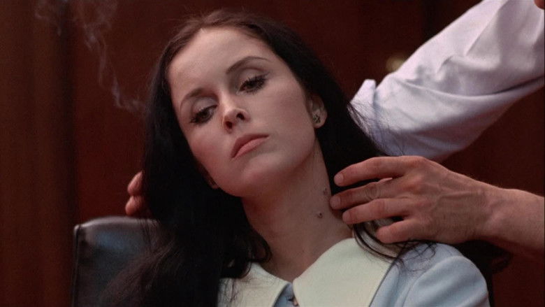 кадр из фильма Count Yorga, Vampire