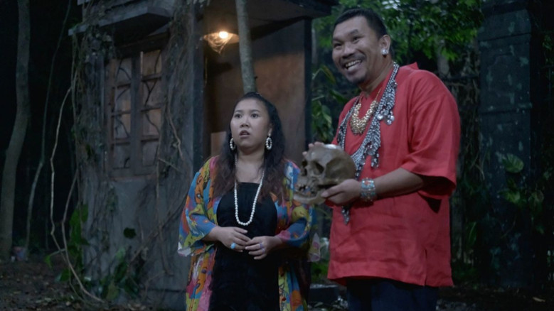 кадр из фильма Comic 8 Revolution: Santet K4bin3t