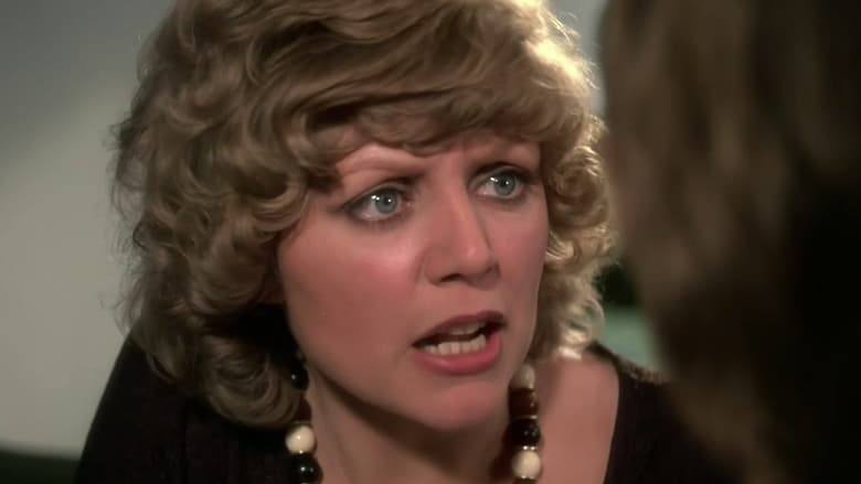 кадр из фильма Исповедь поп-исполнителя