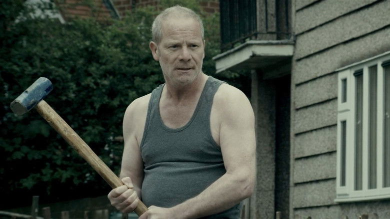 кадр из фильма Тираннозавр