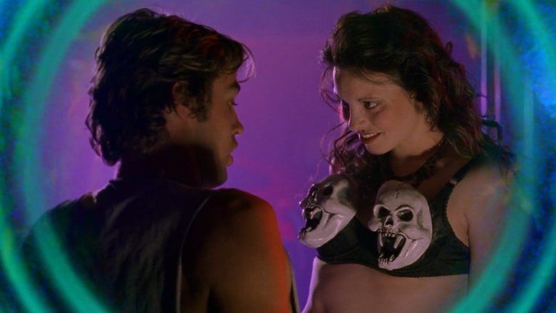 кадр из фильма Зло Бонге