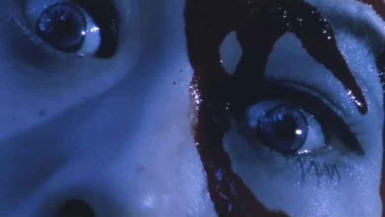 кадр из фильма 発狂する唇