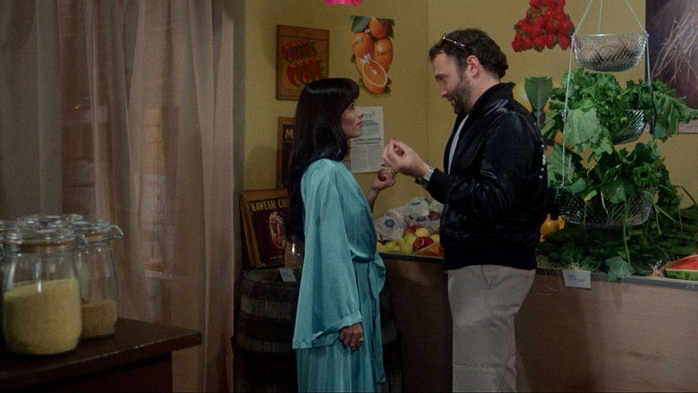 кадр из фильма Indecent Exposure