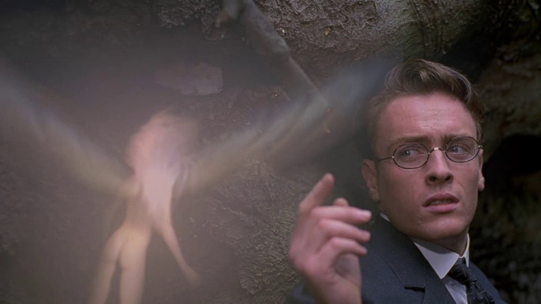 кадр из фильма С феями шутки плохи