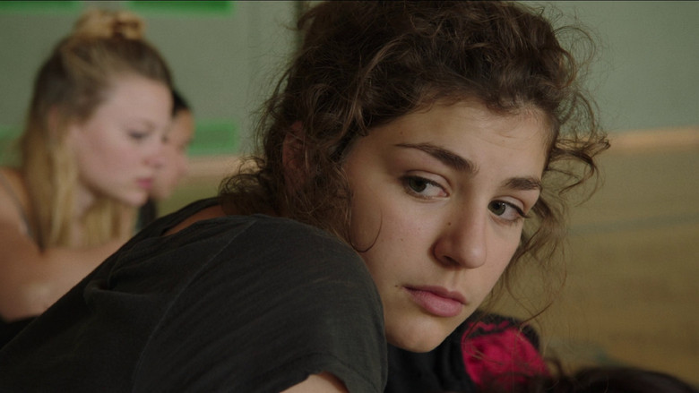 кадр из фильма Семнадцатилетняя