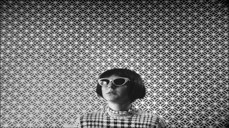 кадр из фильма Cecile Szalinsky y su odisea mental en seis capítulos