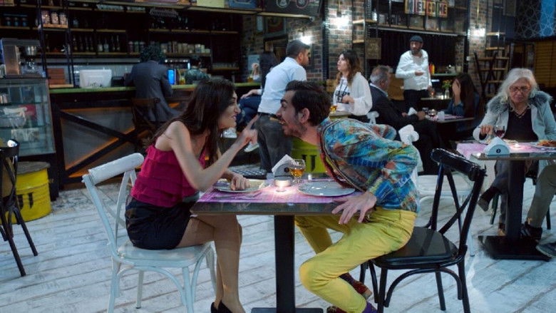 кадр из фильма Ben Böyle Şansın