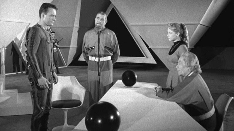 кадр из фильма Beyond the Time Barrier