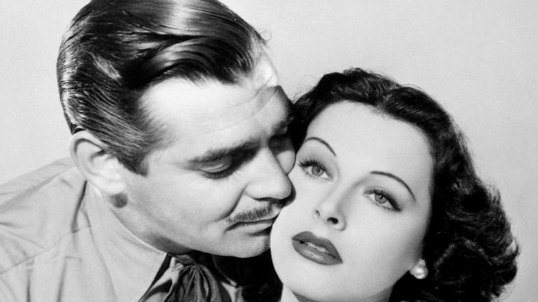 кадр из фильма Шумный город