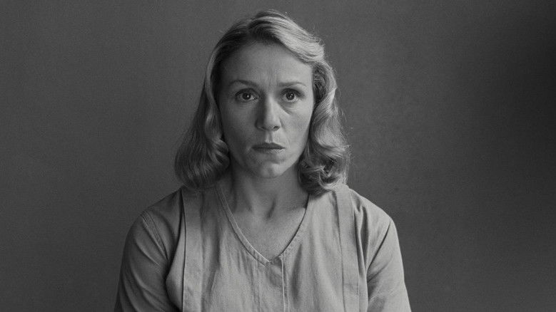 кадр из фильма Человек, которого не было