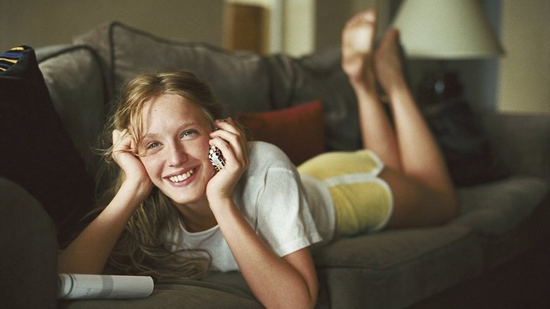 кадр из фильма Бассейн