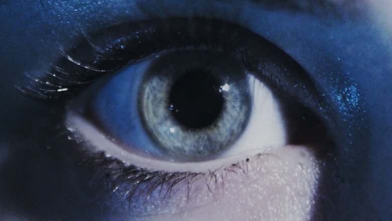 кадр из фильма Entombed