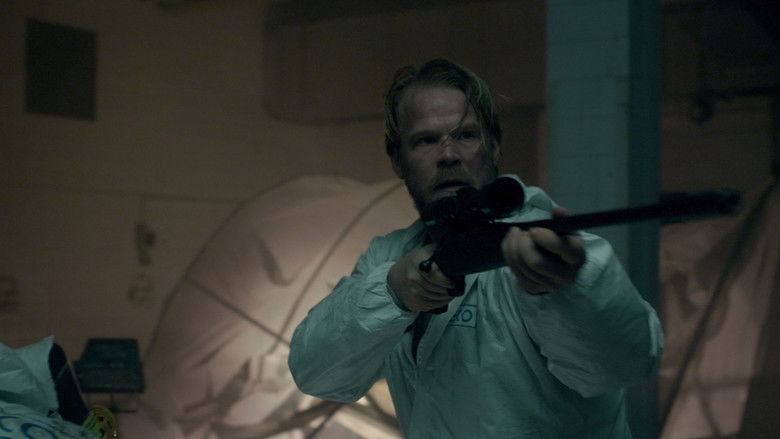 кадр из фильма Темный лес 2