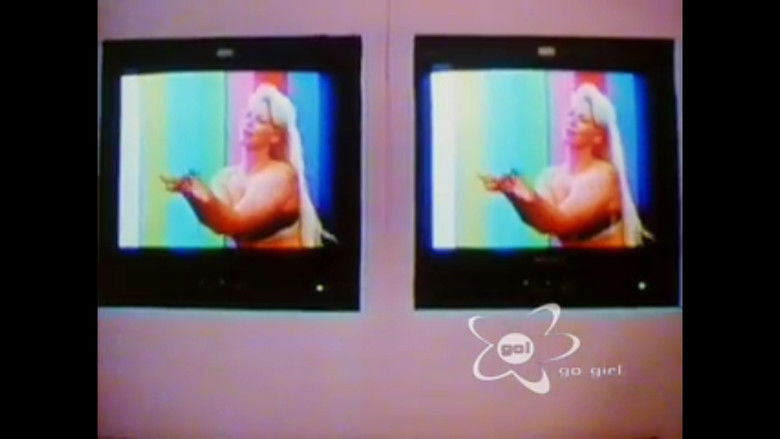 кадр из фильма Cheap Blonde