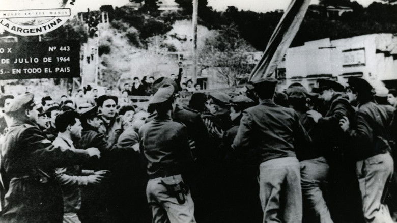 кадр из фильма La hora de los hornos