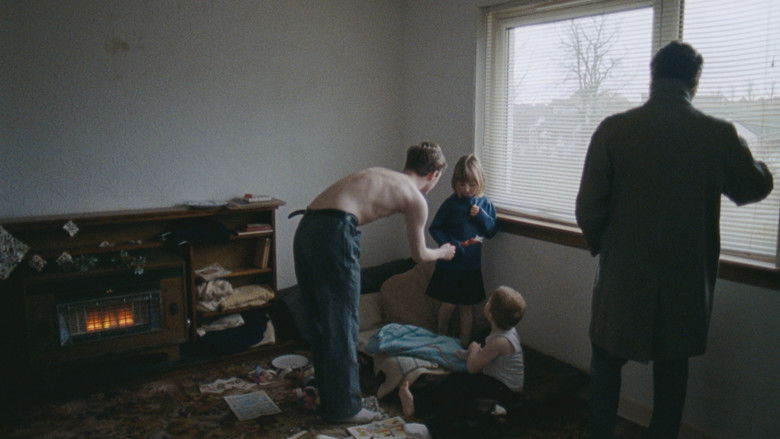 кадр из фильма Blue Christmas