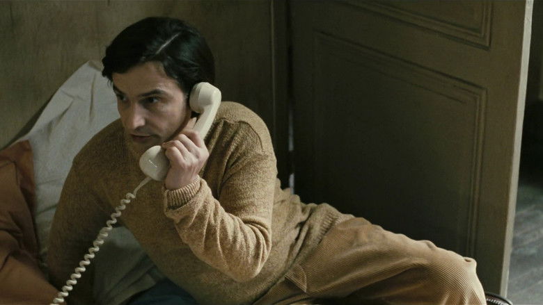 кадр из фильма Paris s'éveille