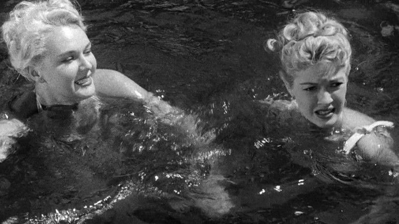 кадр из фильма День, когда Земле пришел конец