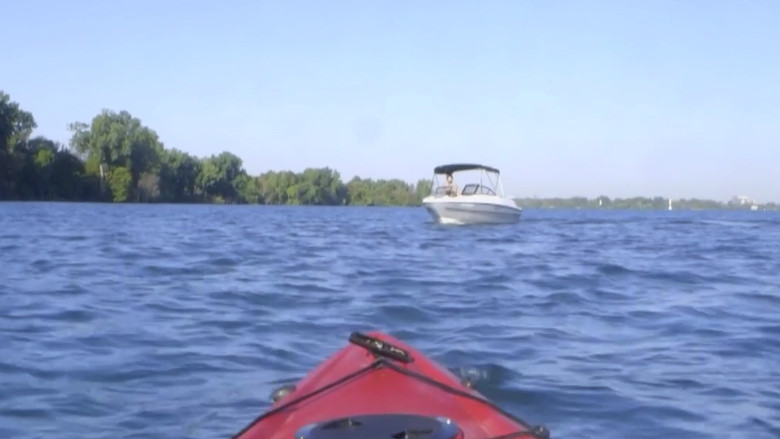 кадр из фильма Duel on the River