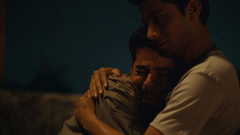 кадр из фильма होमबाउंड