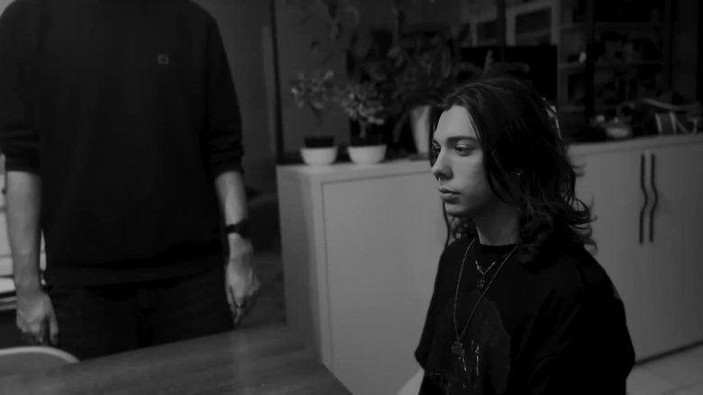 кадр из фильма Soneriada 4: It Ends Now