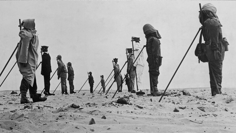 кадр из фильма Gerboise Bleue