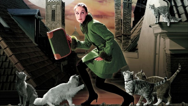 кадр из фильма Леди-кошка