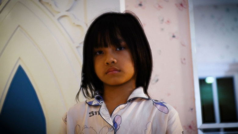 кадр из фильма Kakak Angkat