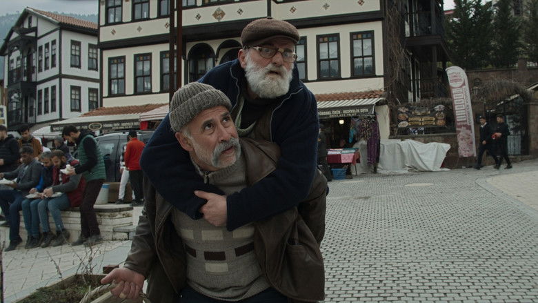 кадр из фильма Sıvasız Evlerden Biri