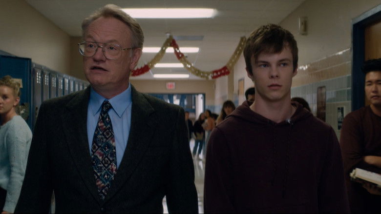 кадр из фильма Одолевая тьму