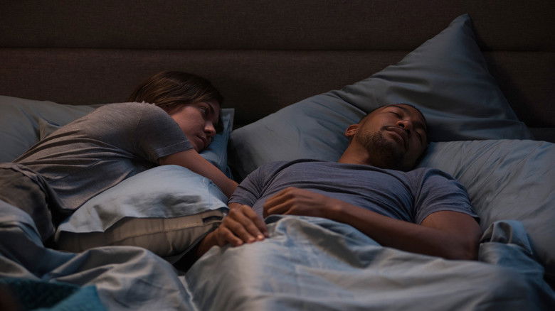 кадр из фильма Не спать до Рождества