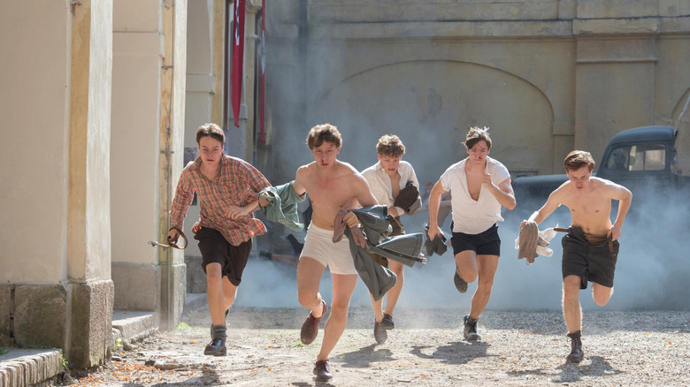 кадр из фильма Die Freibadclique