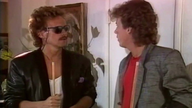 кадр из фильма Ginger Does 'em All