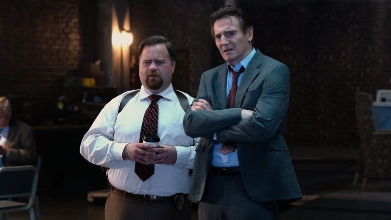 кадр из фильма Голый пистолет