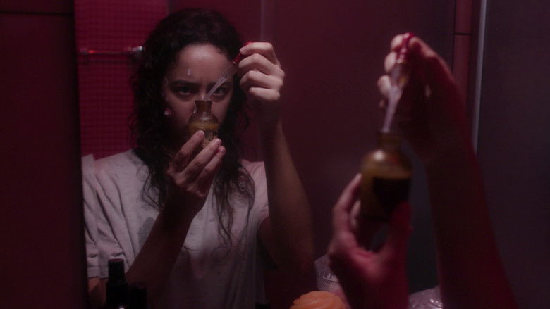 кадр из фильма Urticária Incandescente