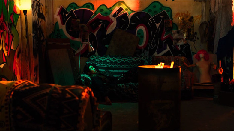 кадр из фильма 지구 탈출! 청춘지탄