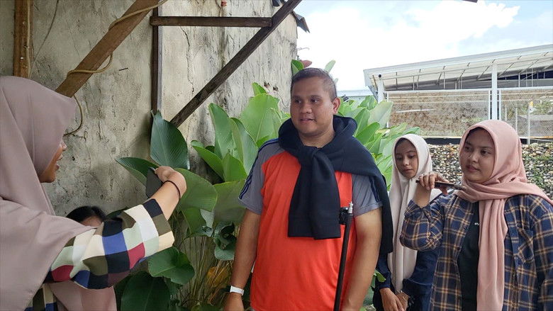 кадр из фильма Hafiz & Friends: We Were Always Meant to Be Here